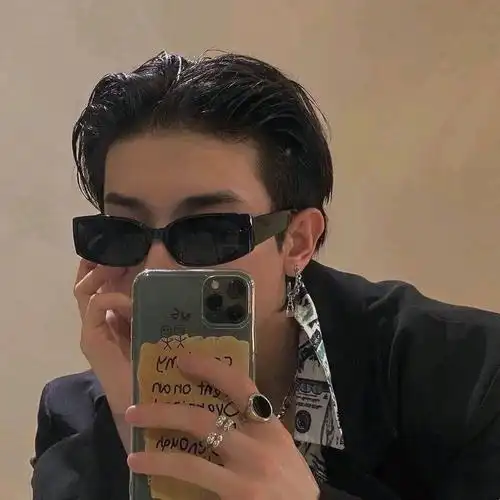 男生微信放这18款头像太吸引女生了