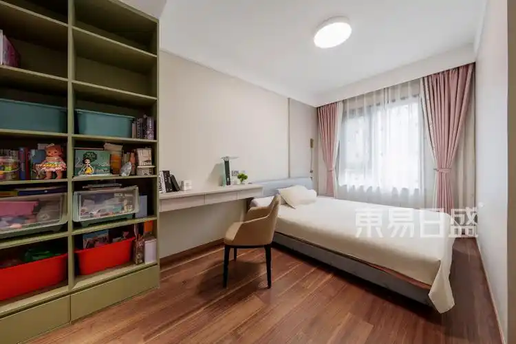 儿童房装修实景图