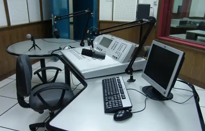 数字化广播直播间