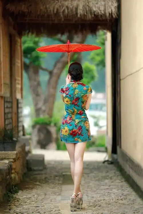 有着江南古韵风情的旗袍丽人!|古韵|旗袍|美女_新浪新闻