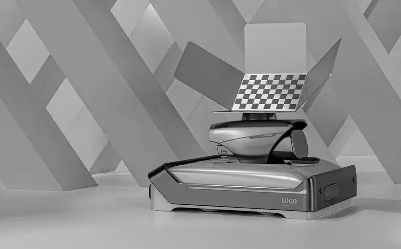 机器人风格的元素融合,更符合客户对未来感的设计要求