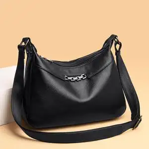 女士大容量斜挎包真皮图片