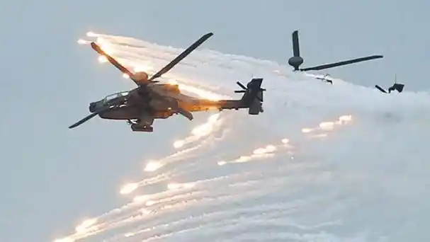 遭多方反对台武装直升机阿帕奇进驻台东丰年机场暂缓