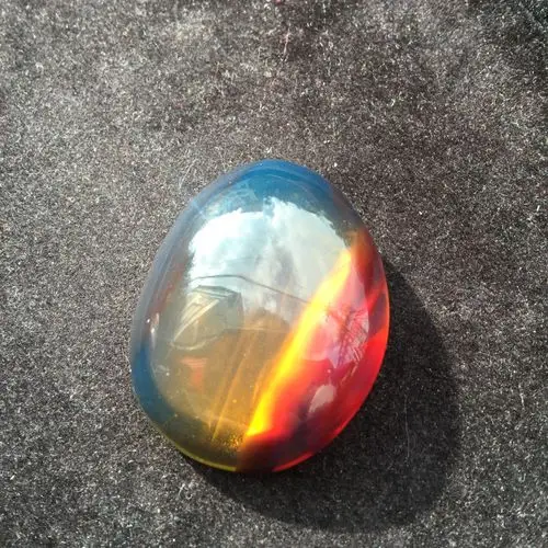 【天之尤】五彩斑斓彩虹珀纯天然琥珀特色彩虹珀颜色艳丽琥珀吊坠