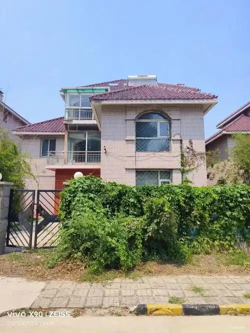 天子庄园独栋别墅341平550万北京东燕郊简单装修