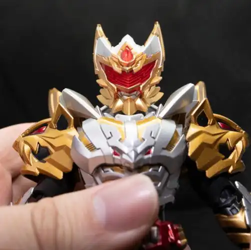 模玩瞎bb奥迪铠甲勇士进化版帝皇侠