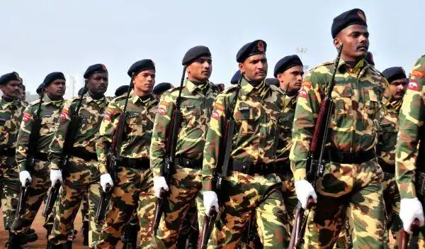 印度大学将向士兵开授中文课加强与中国文化交流