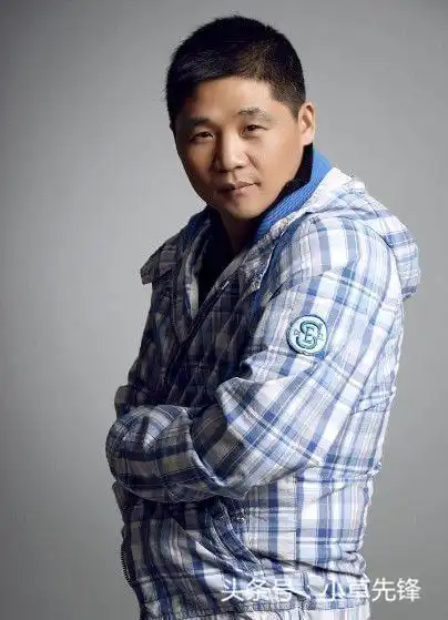 小眼睛,矮个子,演技折服郑晓龙,受管虎青睐