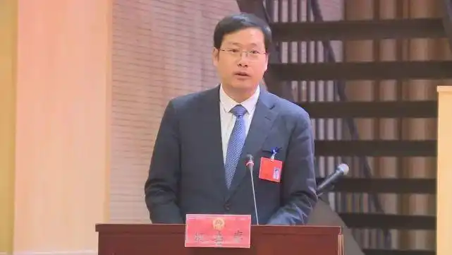 庐江县县长 周天斌巢湖市2021年12月31日上午,巢湖市第十届人民代表