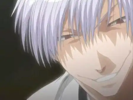 谁能给我几张死神中的市丸银睁开眼睛的照片啊?