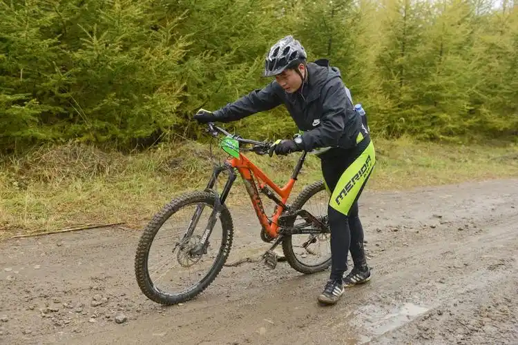 山地车吧户外运动基地,山地车手英姿(二)!