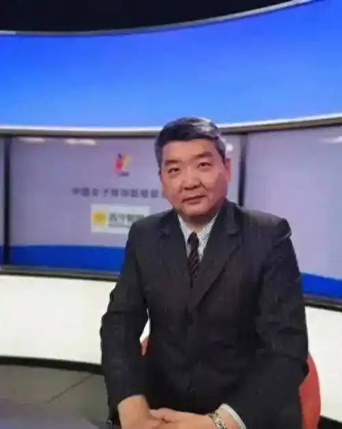 为什么叫王跑跑 地方队经历事实来了 为王宝泉证名_训练_体育_教练