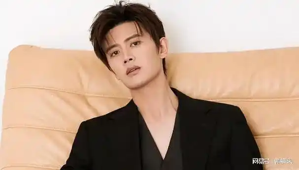 任嘉伦从未有过出轨等行为,还发布了律师函称出轨等言论是不实信息