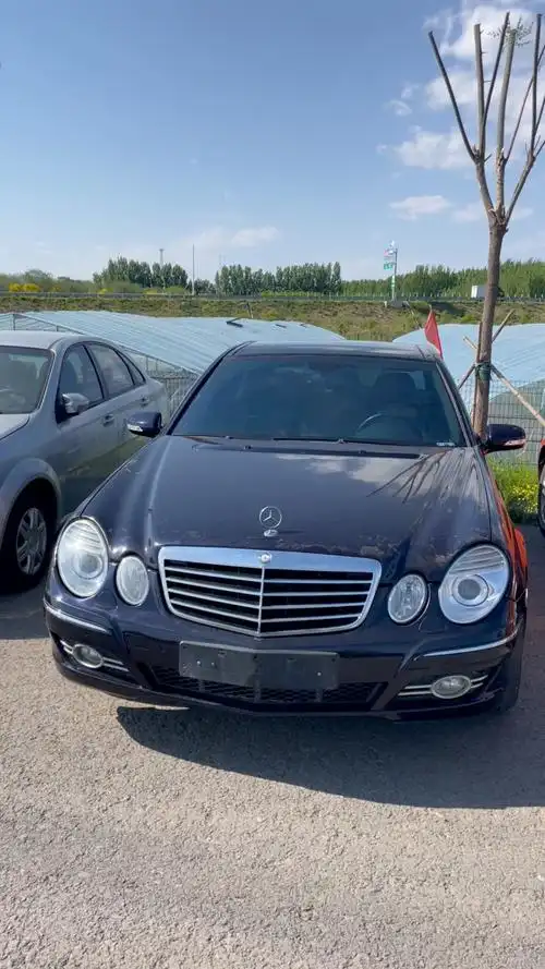 精品09年奔驰e280,自动天窗最高配,3.0  v6