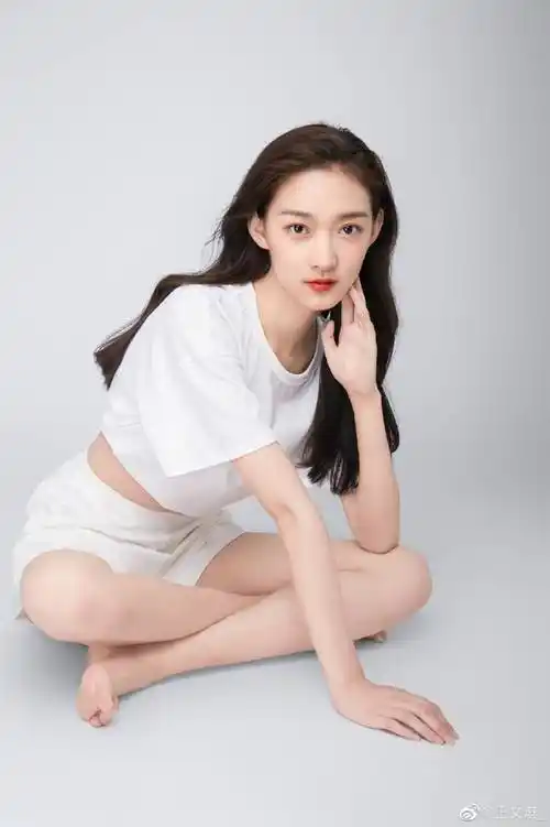 原创2022冬奥会一线工作的北电新生代艺人王文淇实际行动报效祖国