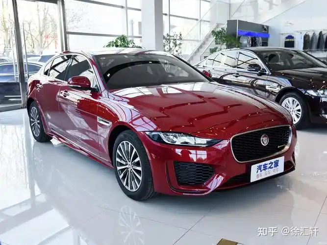 求推荐适合高高的女孩子开的20w左右的车车?