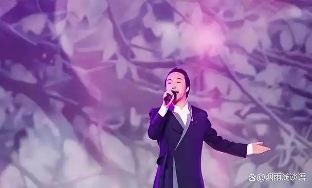 谁都想不到京剧最后一点尊严居然是歌手李玉刚给挣回来的