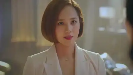 顶楼吴允熙把当天发生的事告诉了夏博士