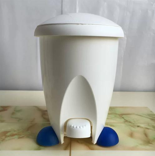 居家果皮收纳桶美观实用轻便进口密封加盖有内胆双色环保小垃圾桶