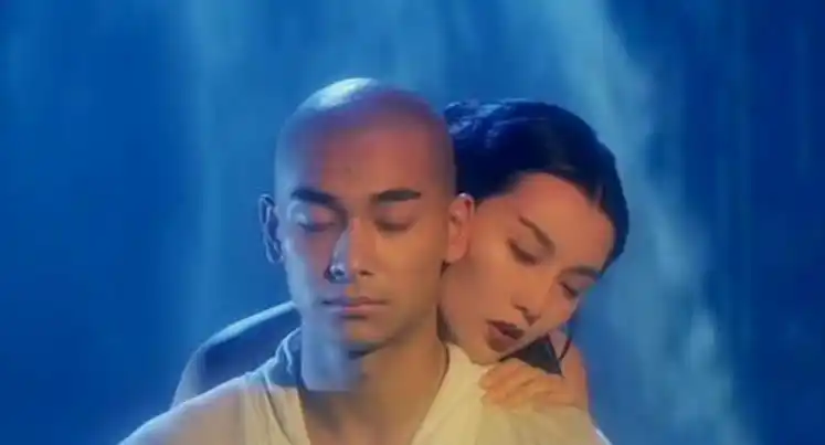 多年后才明白法海与小青这场定力不足的双修谁才是输家