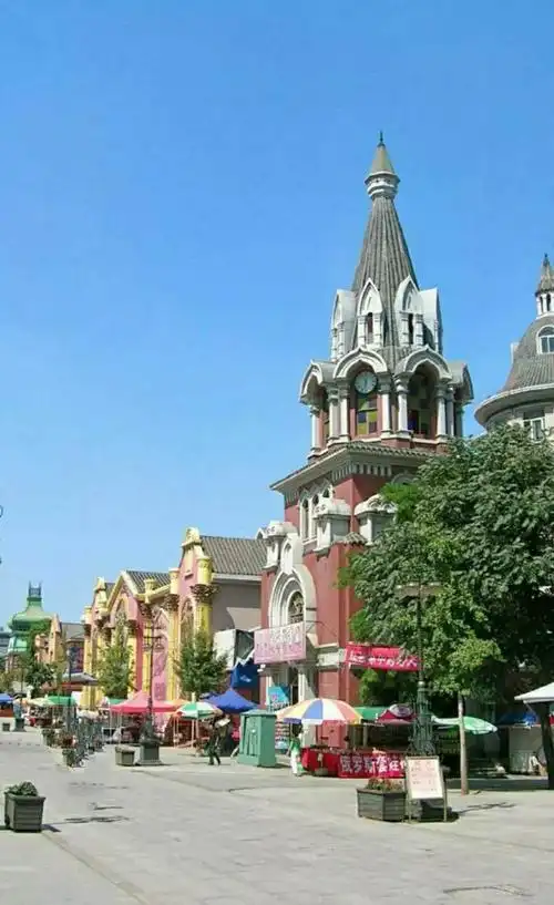 大连:南山日本风情一条街