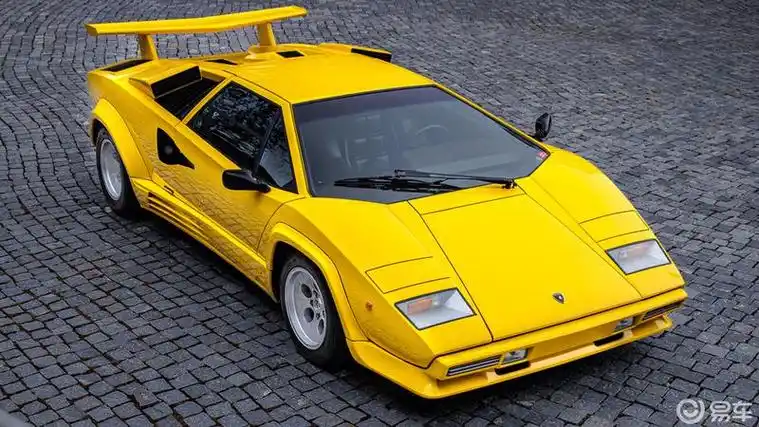 每日经典车-兰博基尼countach