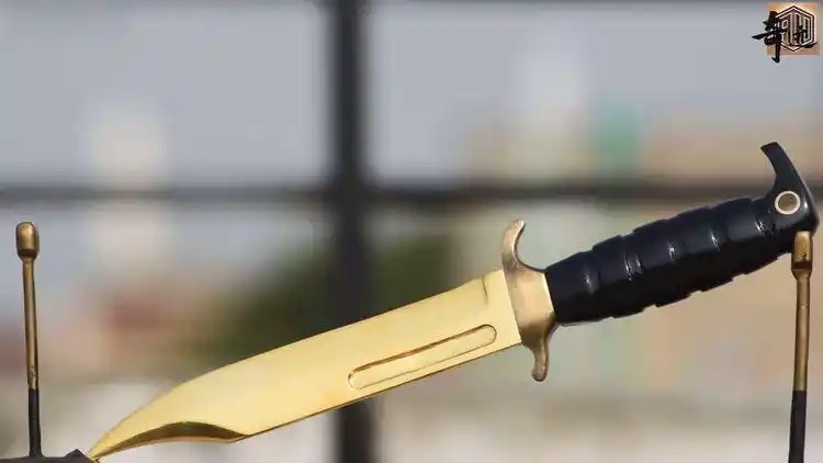 【24k黄金战斗刀】用生锈的轴承锻造