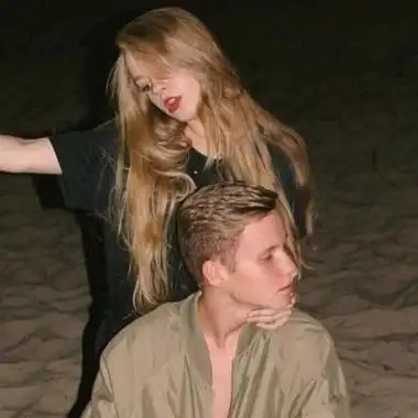 情侣头像欧美女霸气高冷 霸气头像图片大全 -【爱个性】