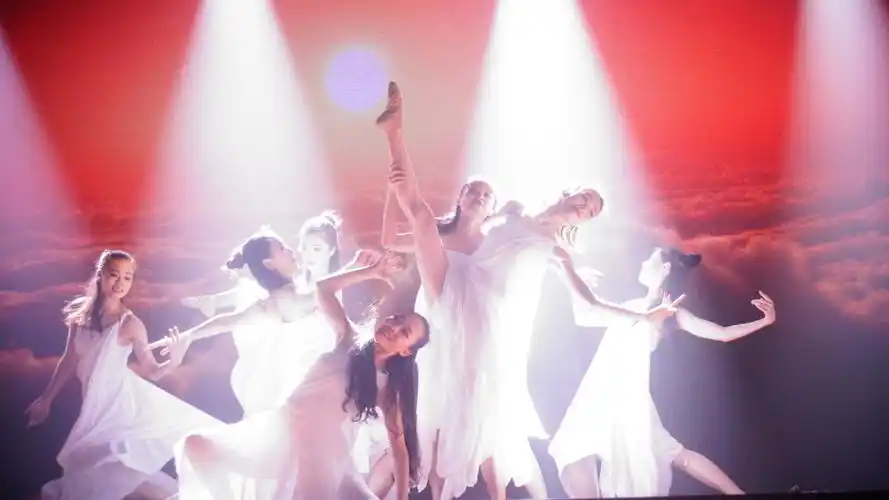 2012级舞蹈班毕业晚会feeling完美谢幕