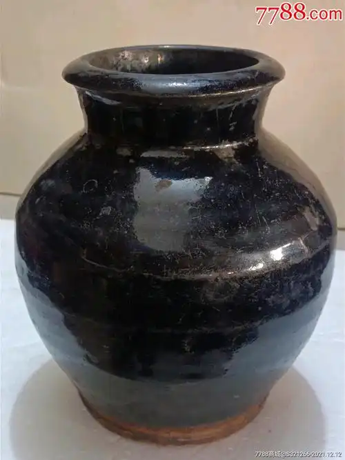 黑釉罐