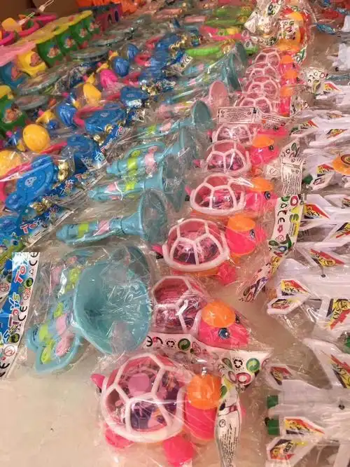 10元三件地摊货玩具批发