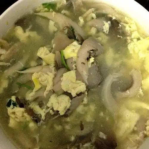 鸡蛋蘑菇汤