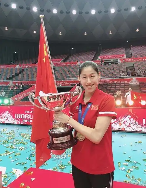女排奥运冠军刘晓彤农村走出的福将丈夫是皮划艇世界冠军