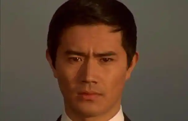 赛文奥特曼——诸星团于是,早田队员变作为奥特曼的身份,从1966年起