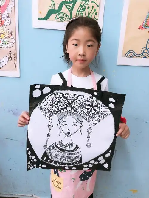 周日线描二级——满族少女