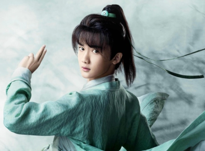 孙浠伦《山河令》演成岭出圈,05后新星发力,谁更有发展前途?