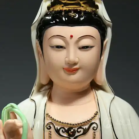 白衣大士观世音菩萨图片 菩萨白衣示现