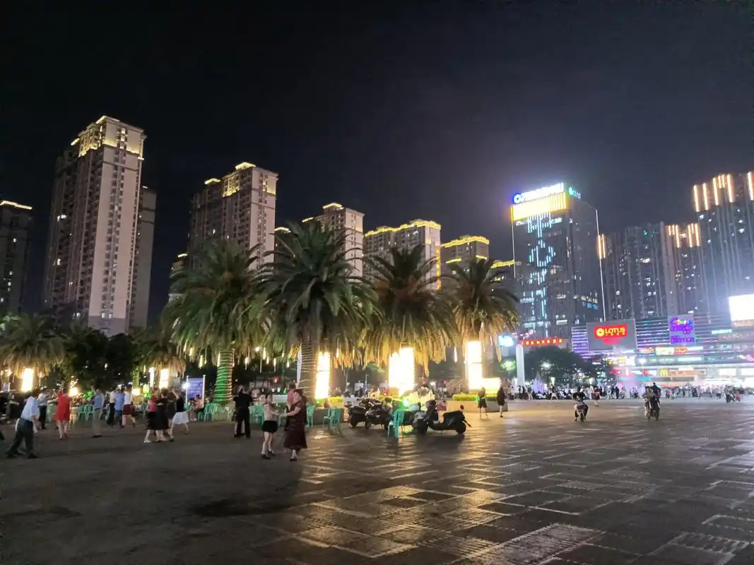 普宁广场,普宁这座靓丽城市的"城市会客厅"