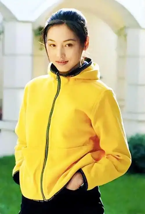 知名女星张延:父亲早逝最疼妈妈,我与丈夫有两个家