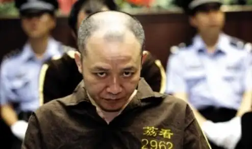 他曾是广东土皇帝东北乔四都得给他面子被捕时才知怕