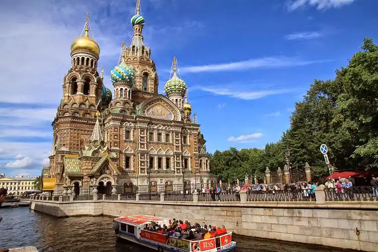 圣彼得堡,俄罗斯文化瑰宝