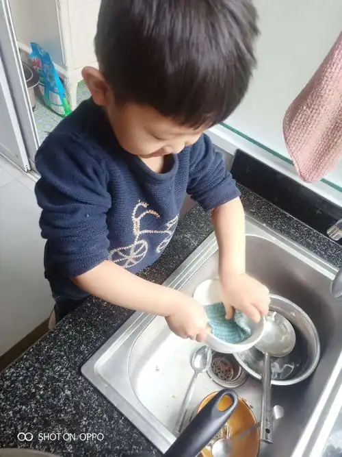 城南幼儿园攀登四班乔子桐小朋友【开开心心过寒假】