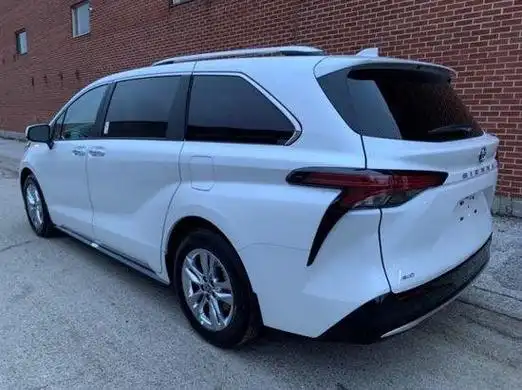 天津港24款丰田塞纳加版四驱ltd顶配价格低至60万