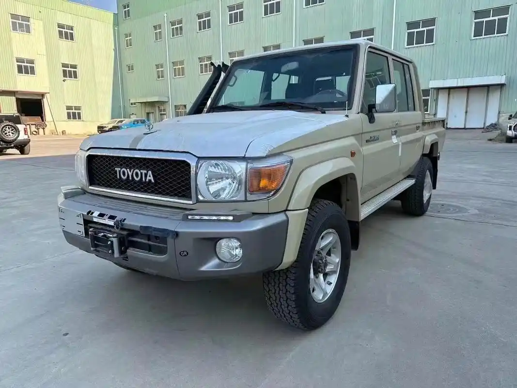 22款丰田lc79皮卡新车特价出 22款丰田lc79普通版高配 4.