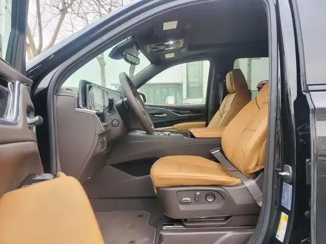 2023款凯迪拉克凯雷德6.2l价格配置解析 港口直营店