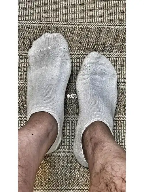 白袜  #臭袜子  #小白鞋  #百搭小白鞋