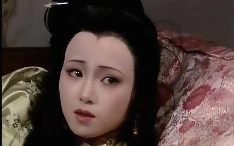 秦可卿病到瘦干,究竟是得了什么病