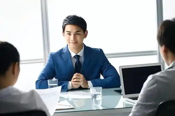 大学生求职面试时做好哪些形象礼仪,才能在面试中