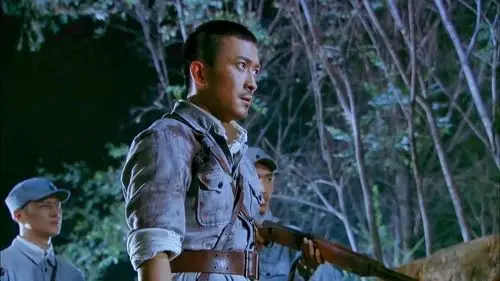 生死连:你见过战士睡觉,连长指导员站岗的吗,太有爱