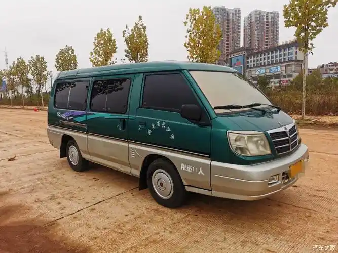 东南得利卡06年